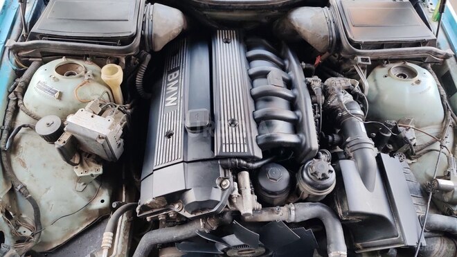BMW 520 1997, 490,000 km - 2.0 л - Bakı