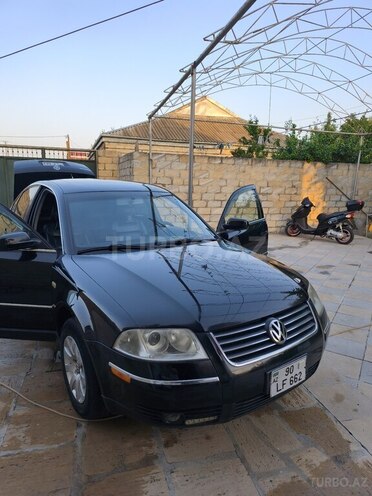Volkswagen Passat 2001, 428,000 km - 1.8 l - Qobustan