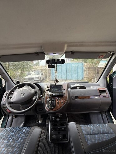 Mercedes Vito 2000, 701,000 km - 2.2 l - Astara