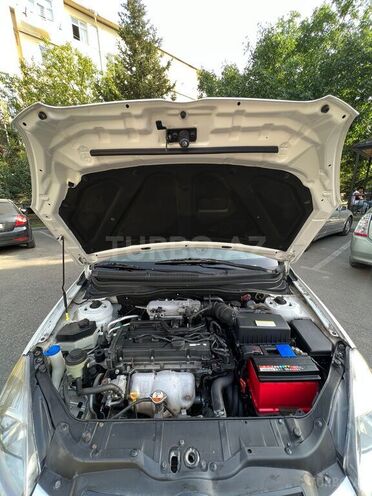 Hyundai Accent 2010, 260,000 km - 1.4 l - Bakı