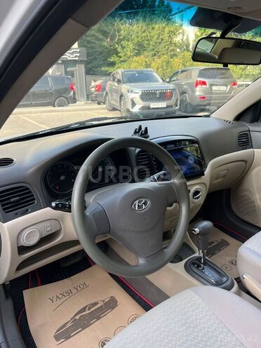 Hyundai Accent 2010, 260,000 km - 1.4 l - Bakı