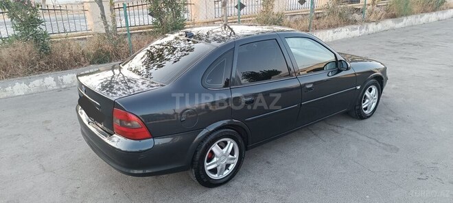 Opel Vectra 1997, 301,609 km - 2.0 l - Bakı