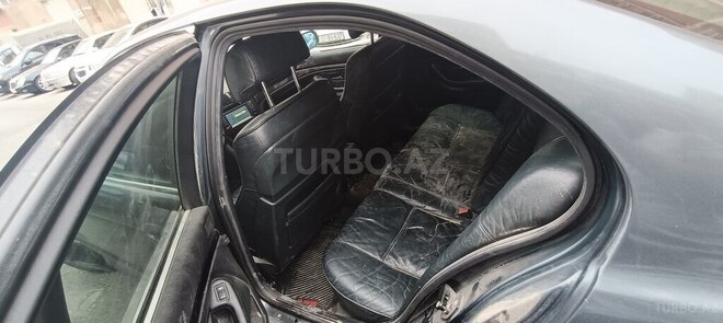 BMW 528 1998, 477,024 km - 2.8 l - Bakı