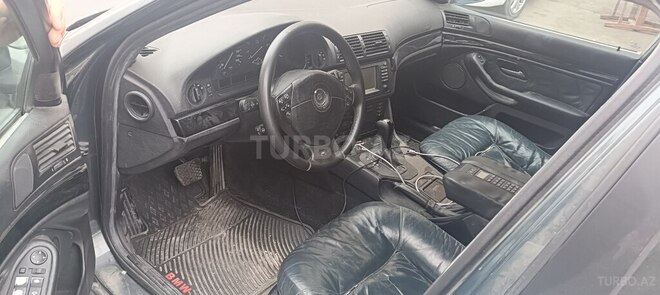 BMW 528 1998, 477,024 km - 2.8 l - Bakı