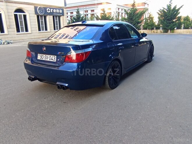 BMW 530 2003, 326,000 km - 3.0 l - Masallı