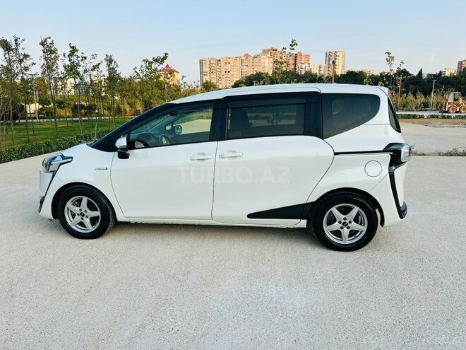 Toyota Sienta 2016, 45,000 km - 1.5 l - Bakı