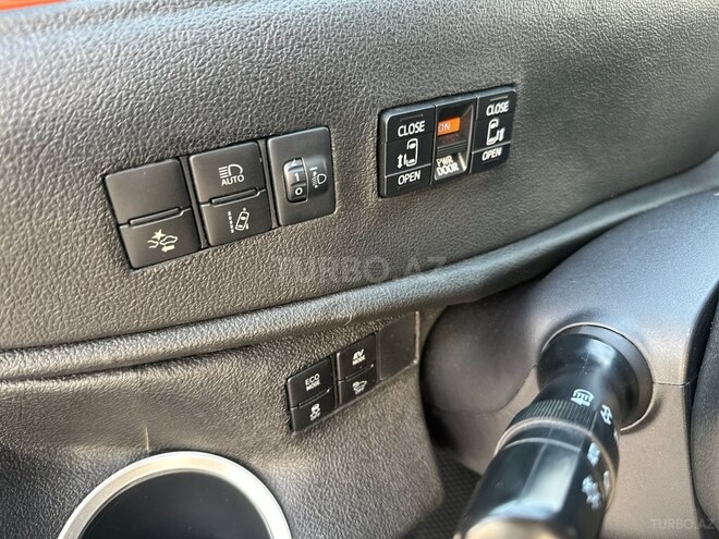 Toyota Sienta 2016, 45,000 km - 1.5 l - Bakı