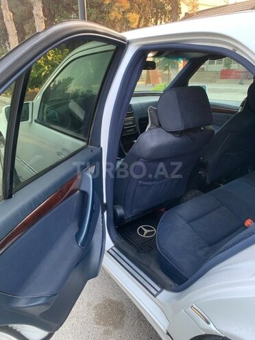 Mercedes C 200 1997, 327,000 km - 2.0 l - Şirvan