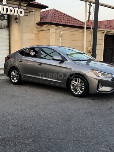 Hyundai Elantra 2019, 35,000 km - 2.0 l - Bakı