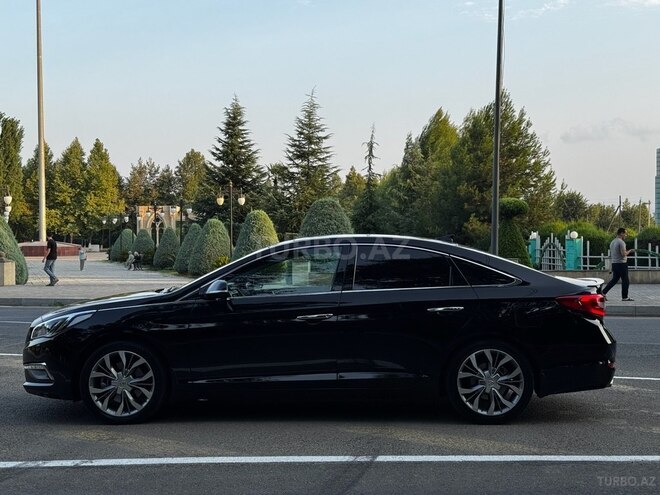 Hyundai Sonata-5
