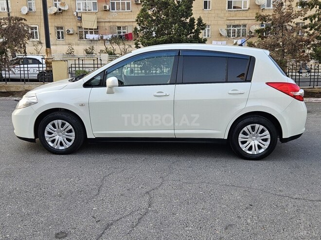 Nissan Tiida 2011, 78,799 km - 1.5 l - Bakı