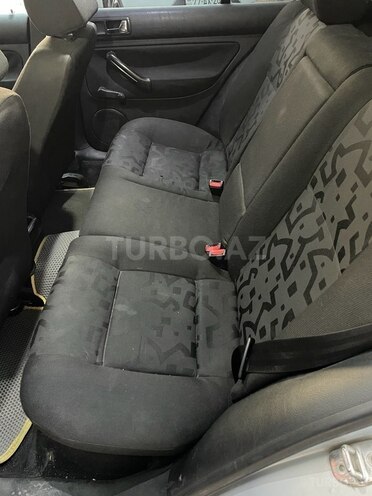 Volkswagen Golf 1998, 317,800 km - 1.6 л - Bakı