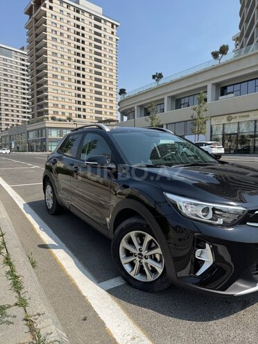 Kia Stonic 2023, 10,500 km - 1.4 l - Bakı