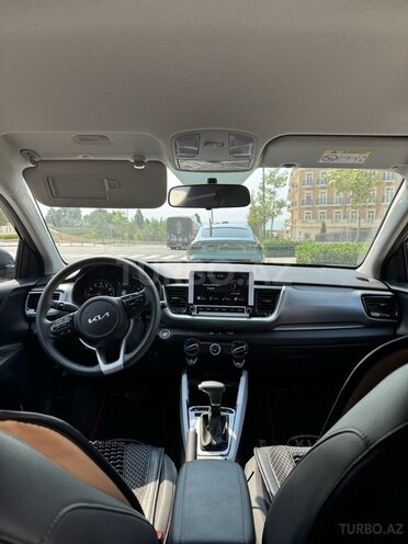 Kia Stonic 2023, 10,500 km - 1.4 l - Bakı