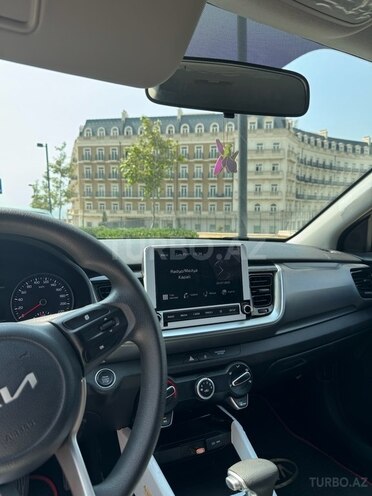 Kia Stonic 2023, 10,500 km - 1.4 l - Bakı