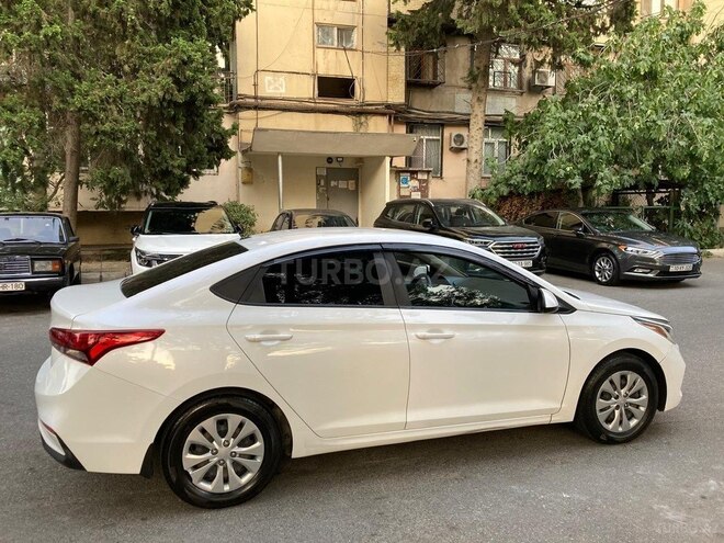 Hyundai Accent 2021, 91,000 km - 1.6 л - Bakı