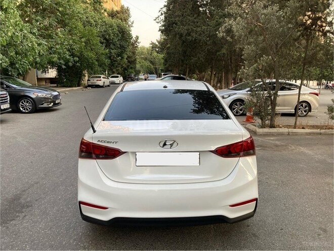 Hyundai Accent 2021, 91,000 km - 1.6 л - Bakı