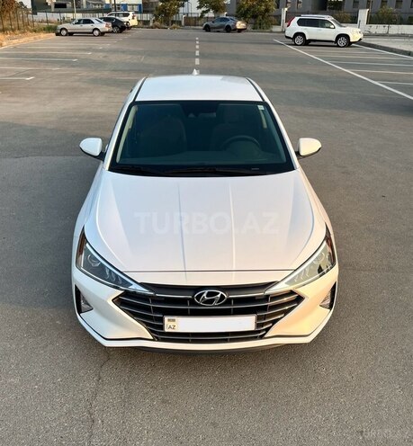Hyundai Elantra 2019, 27,217 km - 2.0 l - Bakı