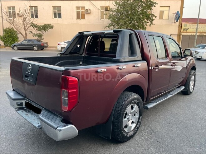 Nissan Navara 2011, 394,000 km - 2.5 l - Bakı