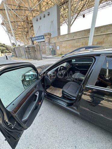 BMW 325 2002, 281,000 km - 2.5 л - Bakı