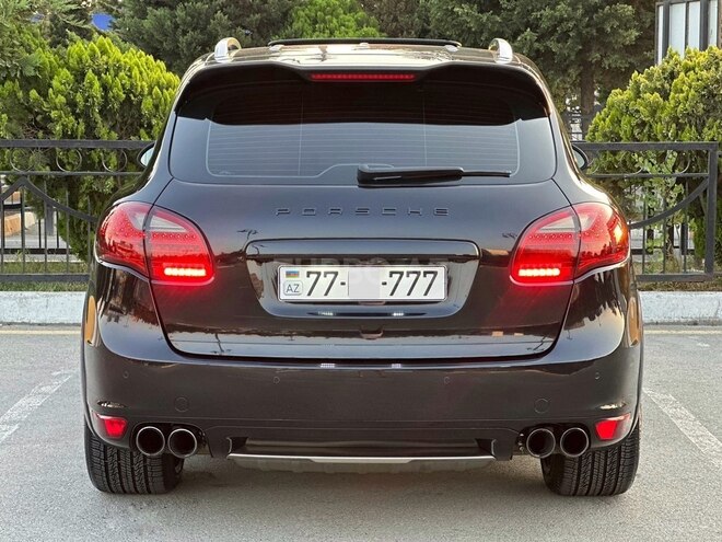 Porsche Cayenne Turbo 2011, 168,000 km - 4.8 l - Bakı