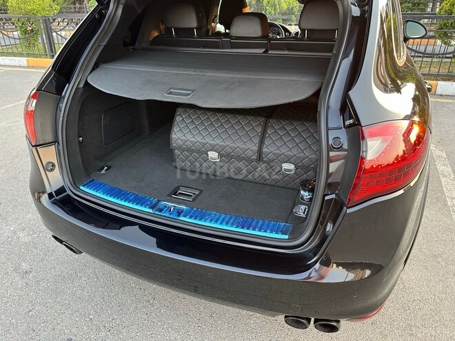 Porsche Cayenne Turbo 2011, 168,000 km - 4.8 l - Bakı