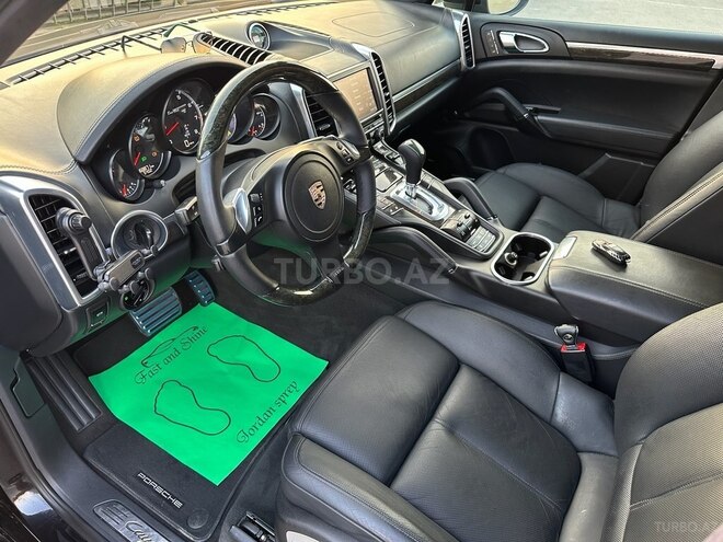 Porsche Cayenne Turbo 2011, 168,000 km - 4.8 l - Bakı