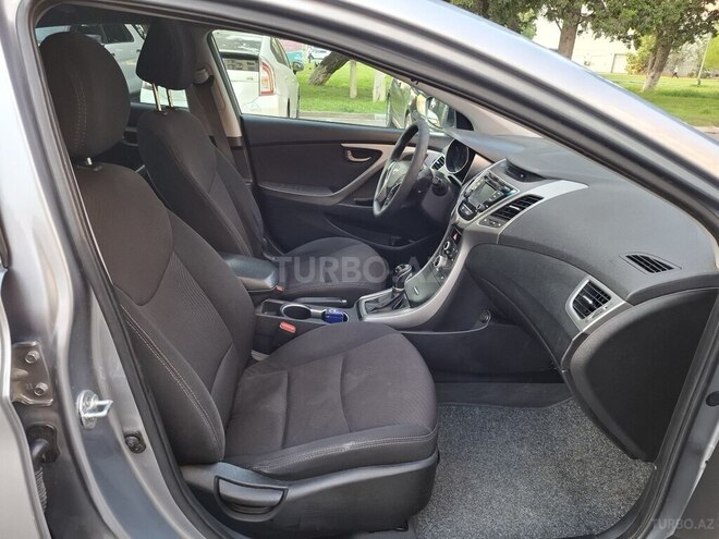 Hyundai Elantra 2015, 140,000 km - 1.8 l - Bakı
