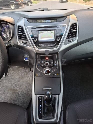 Hyundai Elantra 2015, 140,000 km - 1.8 l - Bakı