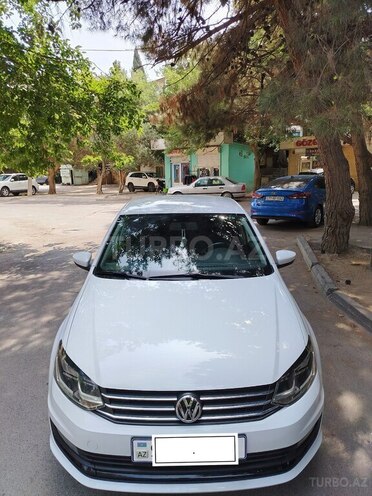 Volkswagen Polo 2019, 103,500 km - 1.6 l - Bakı