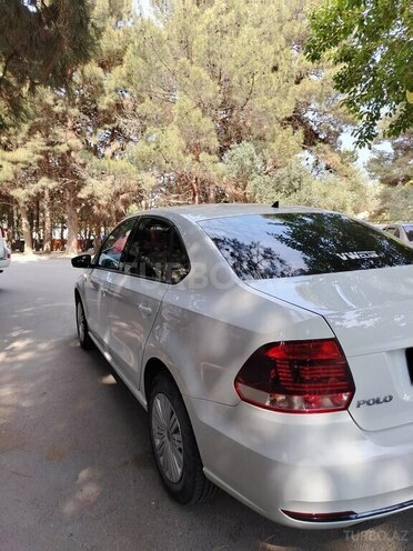 Volkswagen Polo 2019, 103,500 km - 1.6 l - Bakı