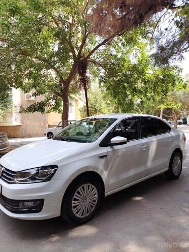 Volkswagen Polo 2019, 103,500 km - 1.6 l - Bakı