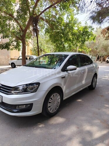 Volkswagen Polo 2019, 103,500 km - 1.6 l - Bakı