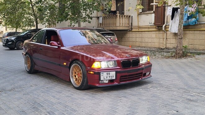 BMW 325 1996, 296,000 km - 2.5 l - Bakı