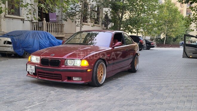 BMW 325 1996, 296,000 km - 2.5 l - Bakı