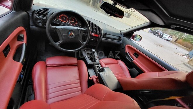 BMW 325 1996, 296,000 km - 2.5 l - Bakı