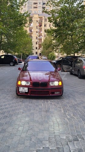 BMW 325 1996, 296,000 km - 2.5 l - Bakı