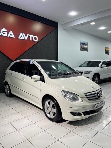Mercedes B 170 2007, 174,000 km - 1.7 l - Sumqayıt