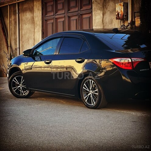 Toyota Corolla 2013, 300,000 km - 1.8 l - Bakı