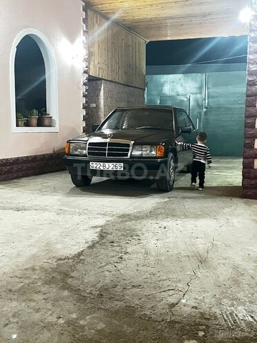 Mercedes 190 1990, 424,931 km - 2.0 l - Göyçay