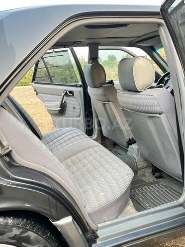 Mercedes 190 1990, 424,931 km - 2.0 l - Göyçay