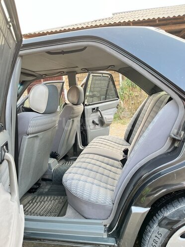 Mercedes 190 1990, 424,931 km - 2.0 l - Göyçay
