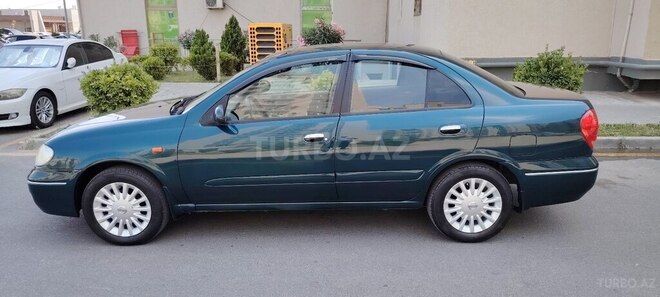 Nissan Sunny 2005, 325,000 km - 1.6 l - Bakı