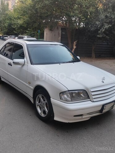 Mercedes C 200 1998, 221,000 km - 2.0 l - Bakı
