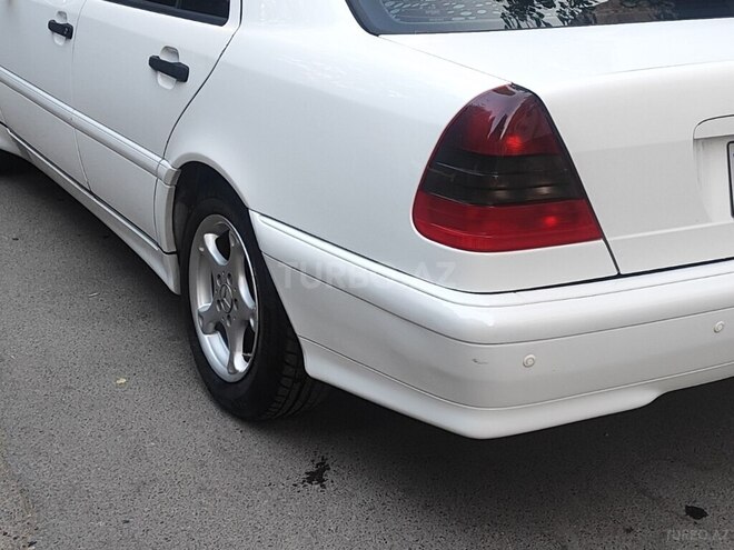 Mercedes C 200 1998, 221,000 km - 2.0 l - Bakı