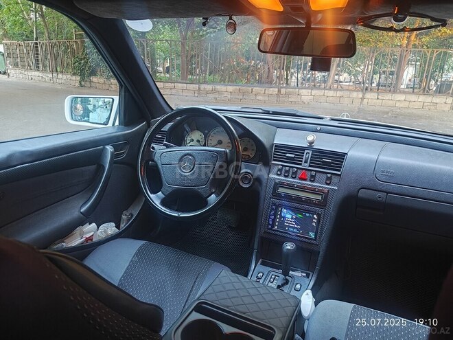 Mercedes C 200 1998, 221,000 km - 2.0 l - Bakı