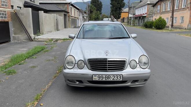 Mercedes E 280 2000, 213,000 km - 2.8 l - Bakı