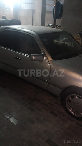 Mercedes C 180 1995, 300,000 km - 1.8 l - Bakı