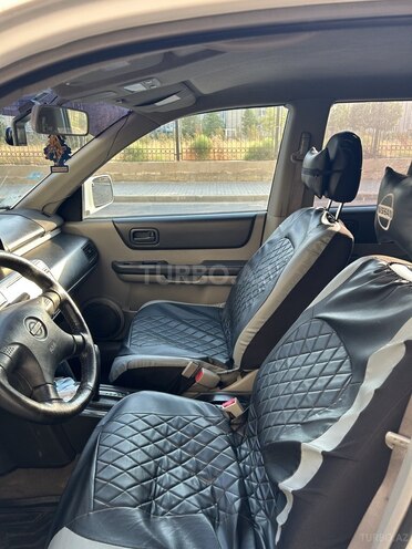 Nissan X-Trail 2002, 275,000 km - 2.0 l - Bakı