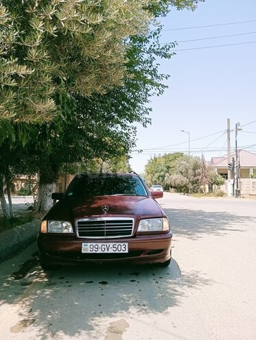 Mercedes C 180 1998, 212,000 km - 1.8 l - Salyan